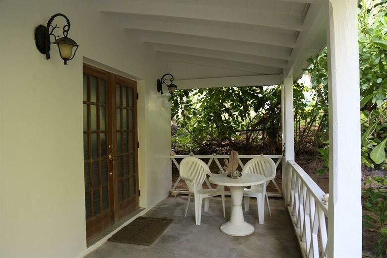 Tingum Village Hotel