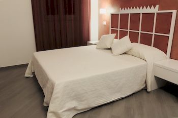B&B Ghal�