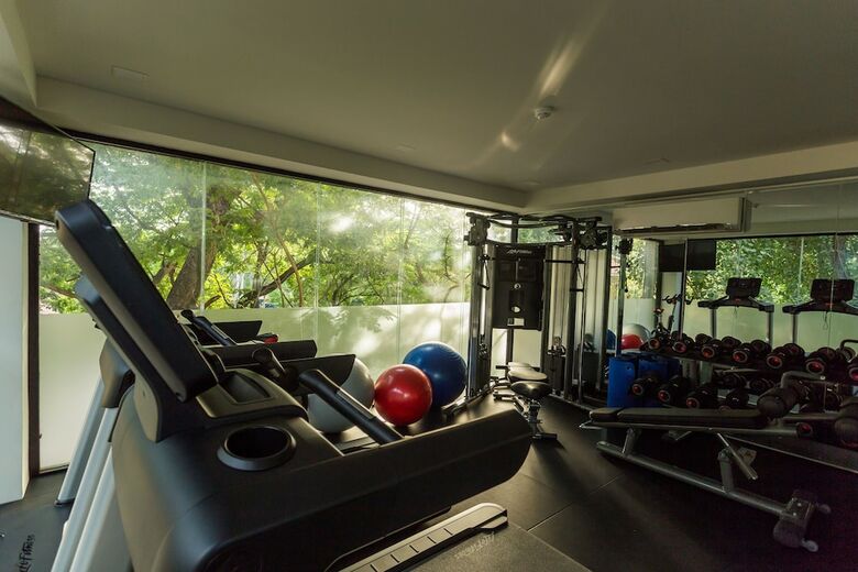 Hotel Shinta Mani Club