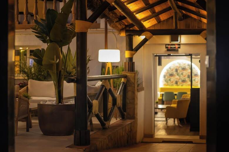 Hotel Zen Airport