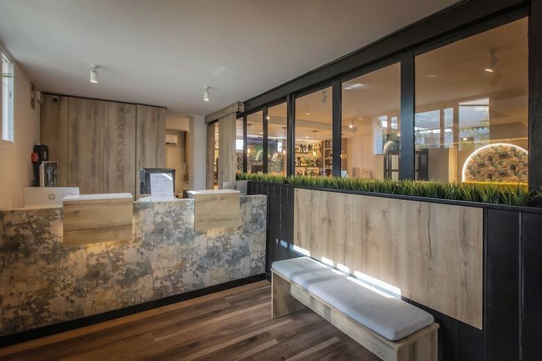 Hotel Zen Airport