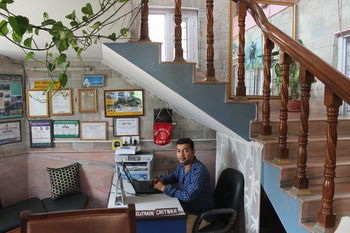 Hotel Fishtail Lodge