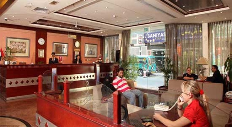 Hotel Flora Apartments