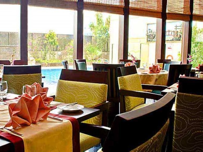 Flora Park Hotel Apartments