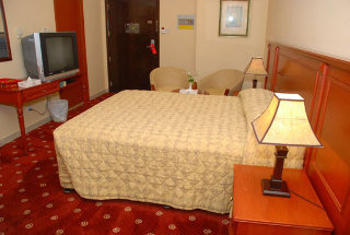 London Crown 2 Hotel Apartmen