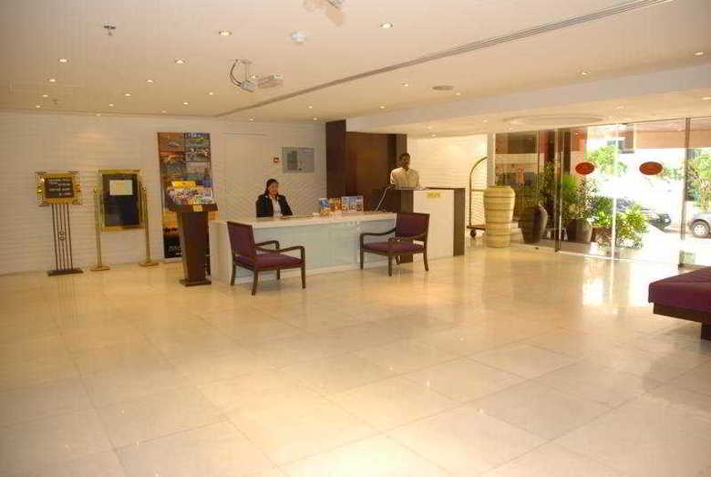 London Crown 2 Hotel Apartmen