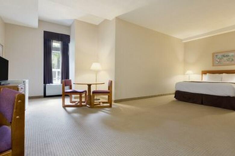 Hotel Days Inn Toronto East Beaches