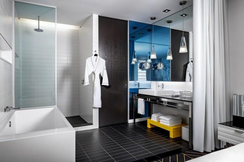 Hotel W Montreal