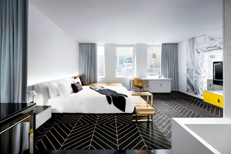 Hotel W Montreal