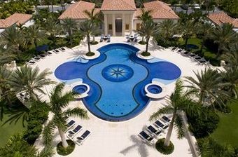 Apartamento The Regent Grand On Grace Bay Beach