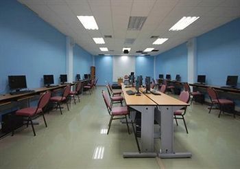 Clarion Hotel & Suites Curacao
