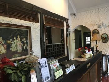 Hostal Planters Country Hotel