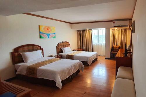 Kemena Plaza Hotel