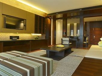 Emerald Palace Hotel By The Unique Collection