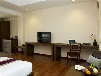 Emerald Palace Hotel By The Unique Collection