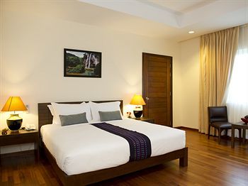 Emerald Palace Hotel By The Unique Collection