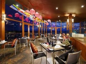 Hotel Novotel Inle Lake Myat Min