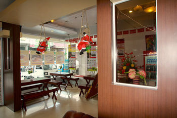 Hotel Check Inn Pension Arcade