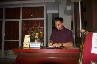 Hotel Check Inn Pension Arcade
