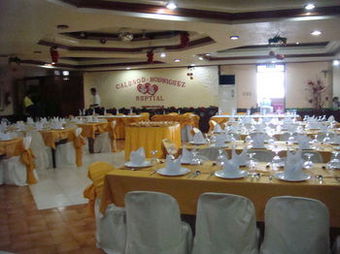 Hotel Plaza Maria Luisa Suites Inn
