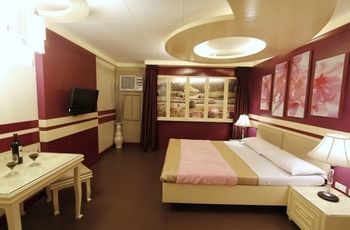Hotel Victoria Court North Edsa