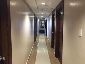 Rovic's Tourist Hotel