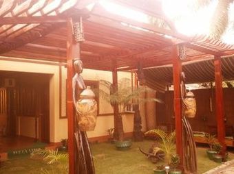 Hotel Tres Pension House