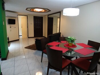 Aparthotel Manila Bay Serviced Apartments