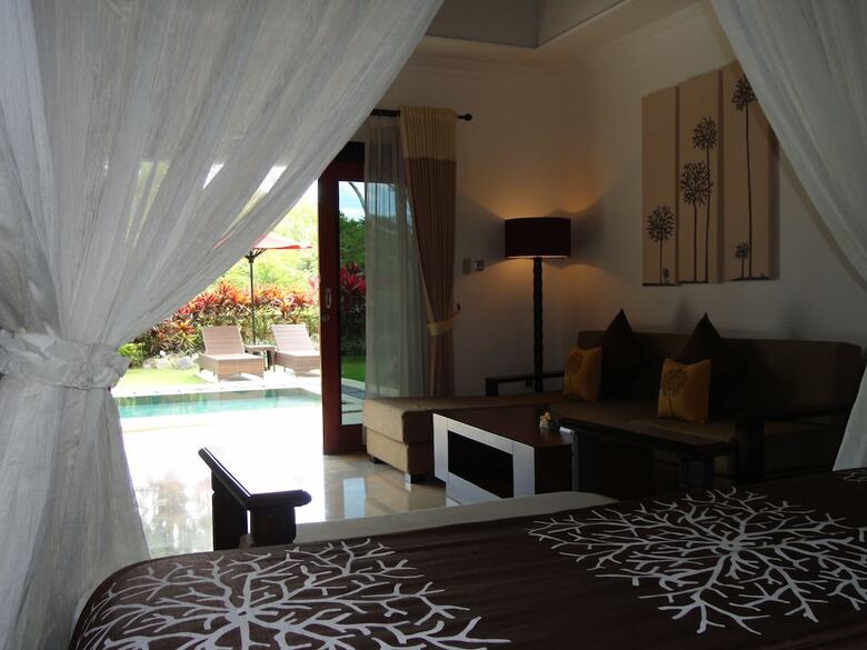 Hotel Dreamland Luxury Villas And S