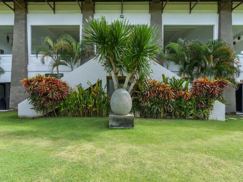 Hotel Dreamland Luxury Villas And S
