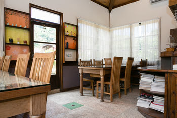 Hotel Grand Orchid Villa Resort
