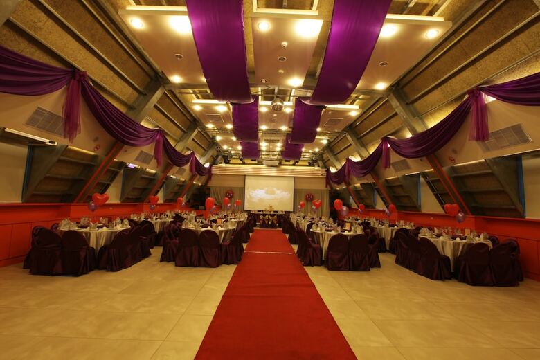 Resort One Hotel