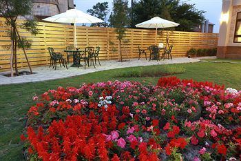 Hotel Lo Hong Ka Countryside House