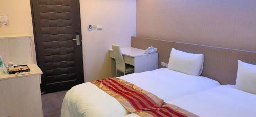 Shun-yi Business Hotel