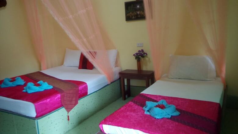 Hotel Lanta Maikeaw Bungalow