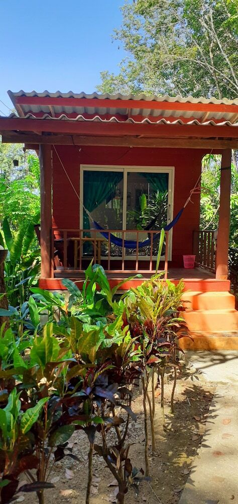 Hotel Lanta Maikeaw Bungalow