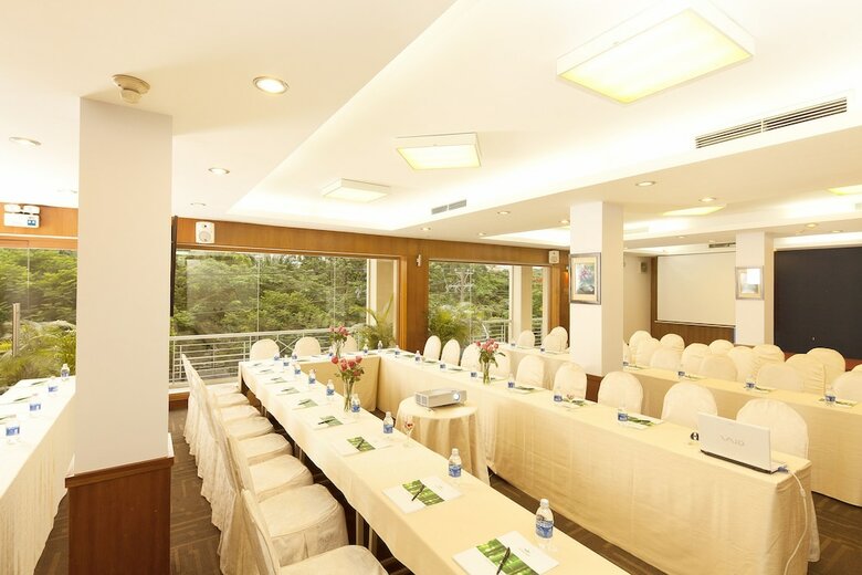 Liberty Hotel Saigon Parkview