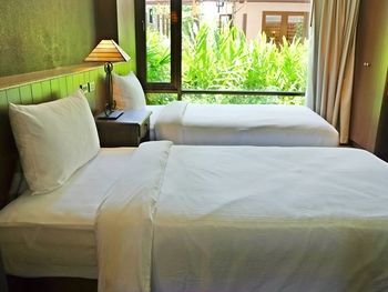 Aparthotel Balcony Courtyard Serviced Apartments