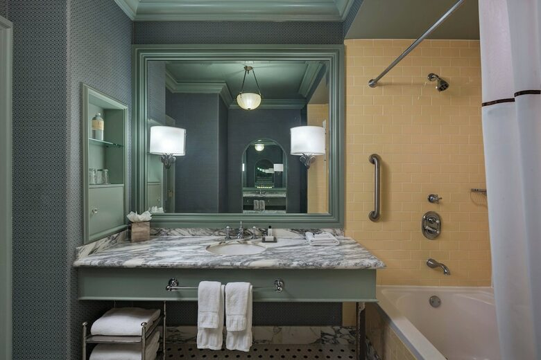 Hotel Icon