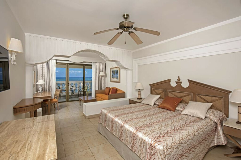 Hotel Iberostar Rose Hall Beach