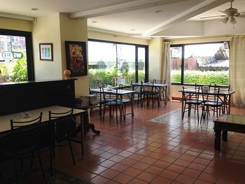 Hotel Yanadin Serviced Apartment