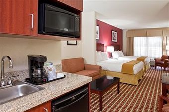 Hotel Comfort Suites Central