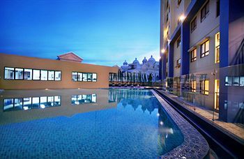 Hotel Atria Residences Gading Serpong
