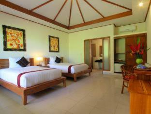 Puri Sari Beach Hotel
