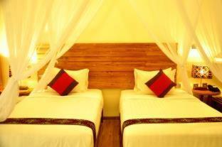 Puri Sari Beach Hotel
