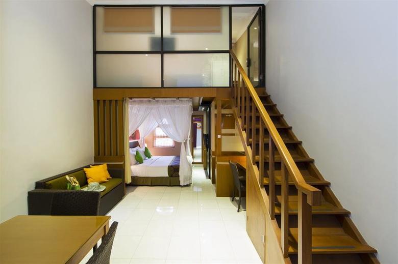 Aparthotel The Banyumas Villa
