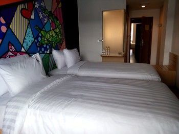 Hotel Maxonehotels At Tidar Surabaya
