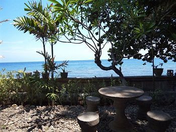 Hotel Rising Star Beach Resort Amed