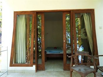 Hotel Rising Star Beach Resort Amed