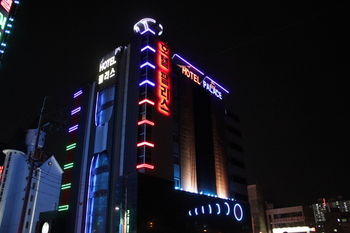 Motel Palace Hotel